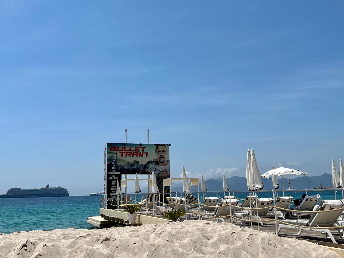 Offre Speciale Festival Film Si Sejour Superieur 12J , 2P Croisette, Grande Terrasse, Parking Gratuit, Calme, Accueil 5 Etoiles, Excellent Rapport Qualite-Prix Cannes Luaran gambar