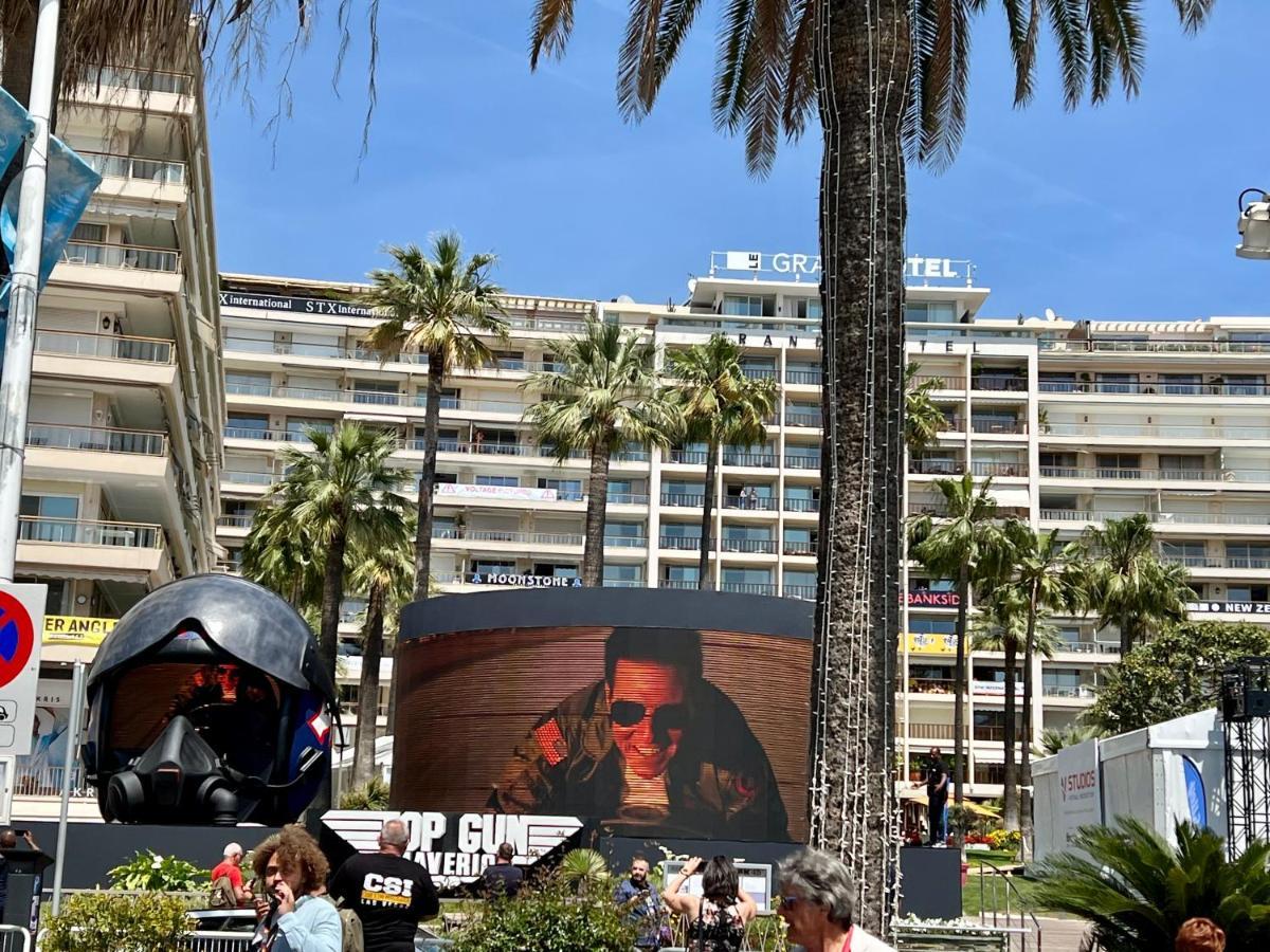 Offre Speciale Festival Film Si Sejour Superieur 12J , 2P Croisette, Grande Terrasse, Parking Gratuit, Calme, Accueil 5 Etoiles, Excellent Rapport Qualite-Prix Cannes Luaran gambar