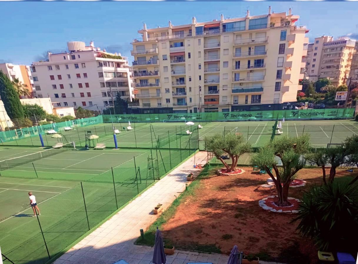 Offre Speciale Festival Film Si Sejour Superieur 12J , 2P Croisette, Grande Terrasse, Parking Gratuit, Calme, Accueil 5 Etoiles, Excellent Rapport Qualite-Prix Cannes Luaran gambar